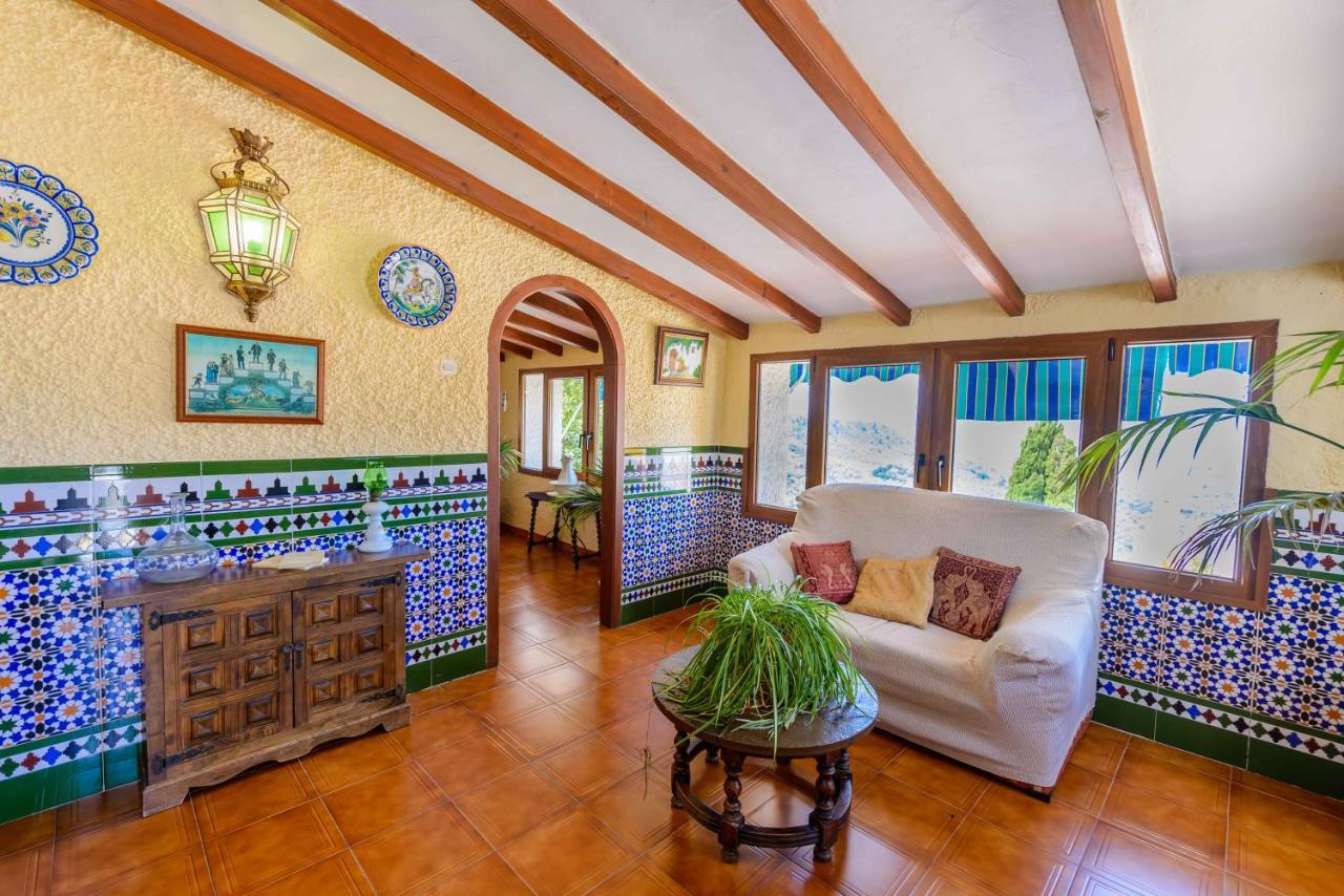 Casa Jardin Del Olivar Con Piscina Privada Alcaucín Εξωτερικό φωτογραφία
