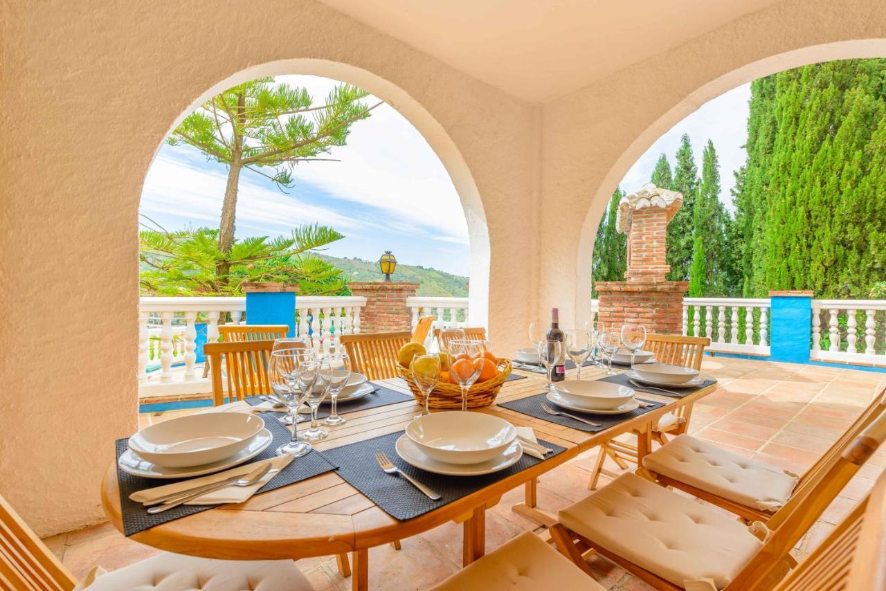 Casa Jardin Del Olivar Con Piscina Privada Alcaucín Εξωτερικό φωτογραφία