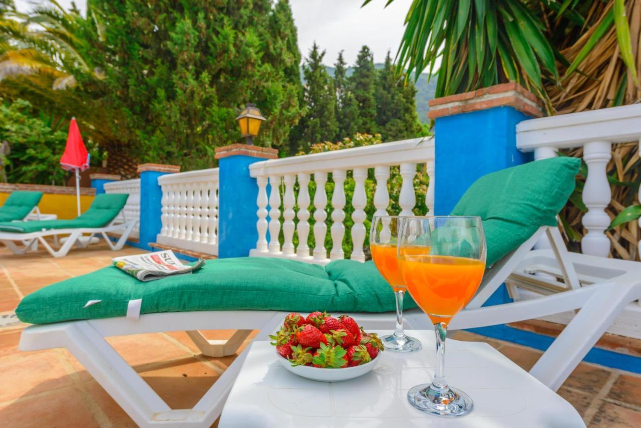 Casa Jardin Del Olivar Con Piscina Privada Alcaucín Εξωτερικό φωτογραφία